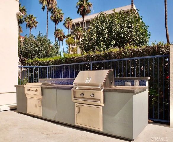 525 E Seaside Way 1007, Long Beach, CA 90802