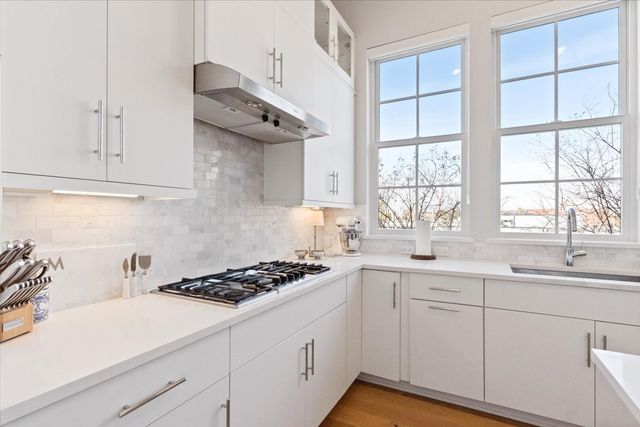 4129 Runyon Road, Addison, TX 75001