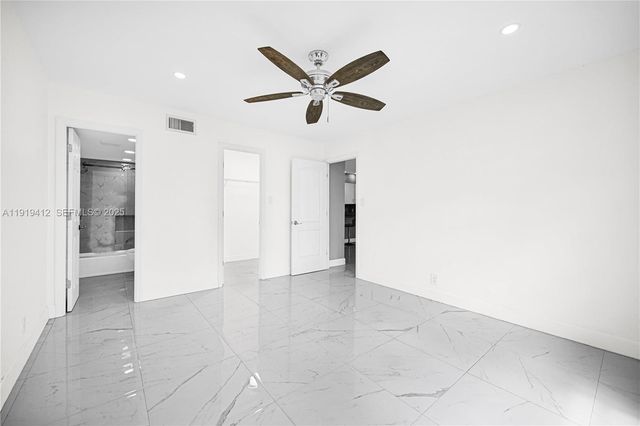 132 S Cypress Rd 518, Pompano Beach, FL 33060