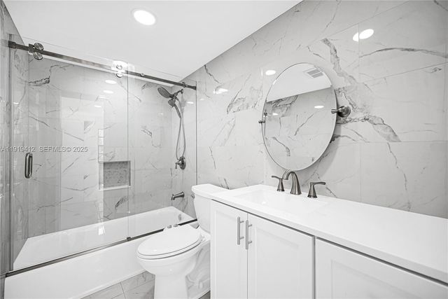 132 S Cypress Rd 518, Pompano Beach, FL 33060