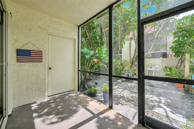 132 S Cypress Rd 518, Pompano Beach, FL 33060