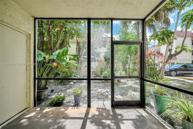 132 S Cypress Rd 518, Pompano Beach, FL 33060