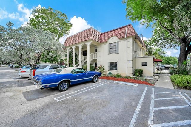 132 S Cypress Rd 518, Pompano Beach, FL 33060