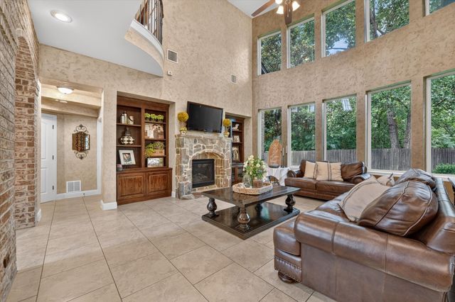 1200 Madera Drive, Burleson, TX 76028