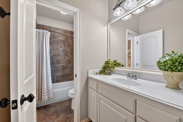 1200 Madera Drive, Burleson, TX 76028