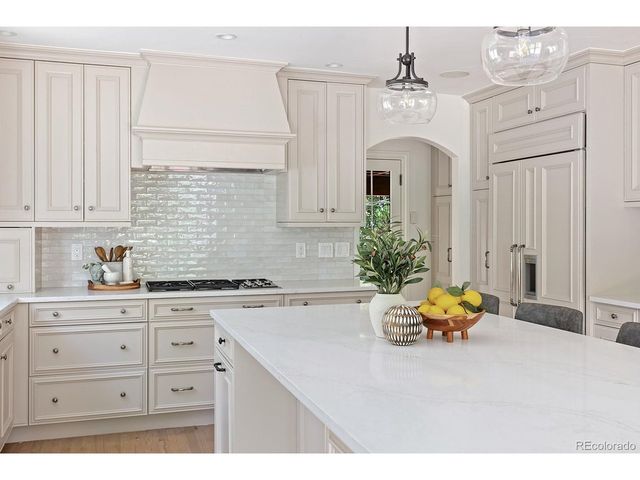 345 Dahlia St, Denver, CO 80220