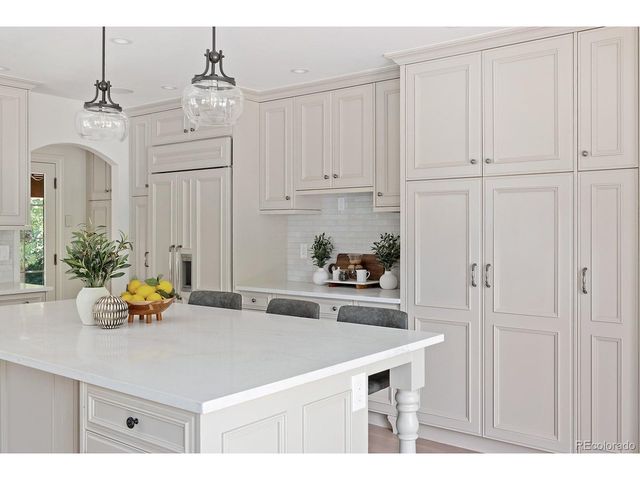 345 Dahlia St, Denver, CO 80220
