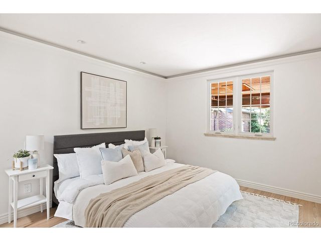 345 Dahlia St, Denver, CO 80220
