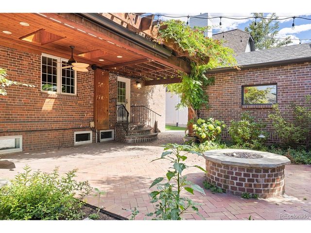 345 Dahlia St, Denver, CO 80220