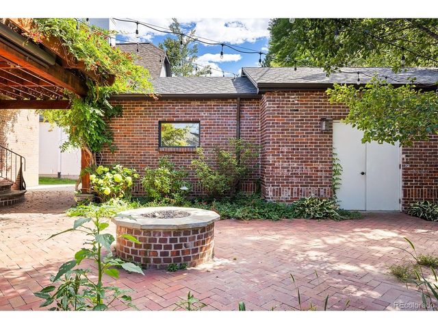 345 Dahlia St, Denver, CO 80220