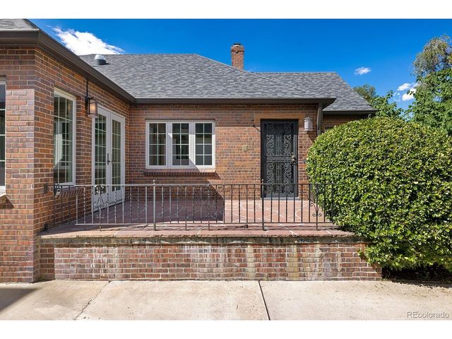345 Dahlia St, Denver, CO 80220