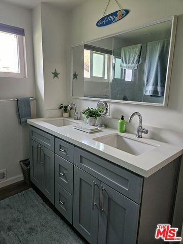 5652 Glenford Street, Los Angeles, CA 90008