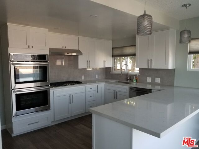 5652 Glenford Street, Los Angeles, CA 90008