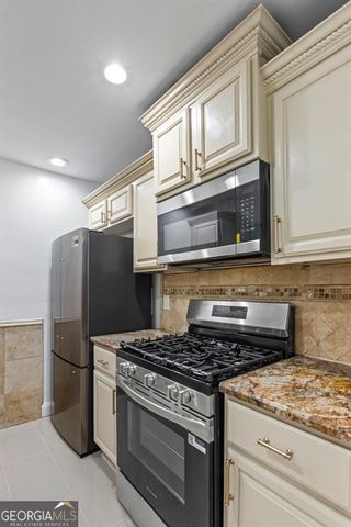 5250 Forest Downs Lane, Atlanta, GA 30349