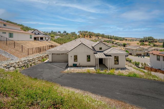 7056 Via Barlogio, El Dorado Hills, CA 95762