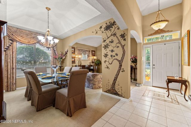 9156 SPINDLETREE Way, Jacksonville, FL 32256