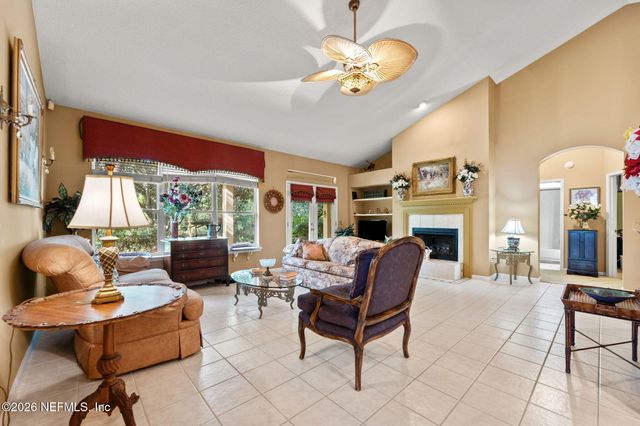 9156 SPINDLETREE Way, Jacksonville, FL 32256