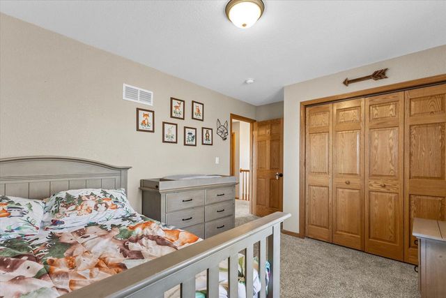 503 Brockway DRIVE, Mukwonago, WI 53149