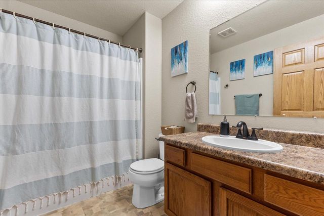 503 Brockway DRIVE, Mukwonago, WI 53149