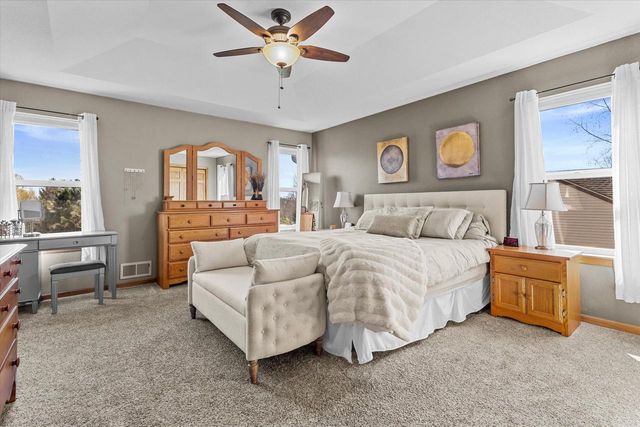 503 Brockway DRIVE, Mukwonago, WI 53149