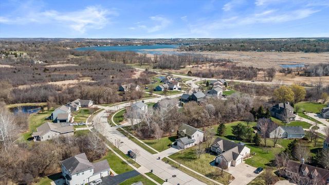 503 Brockway DRIVE, Mukwonago, WI 53149