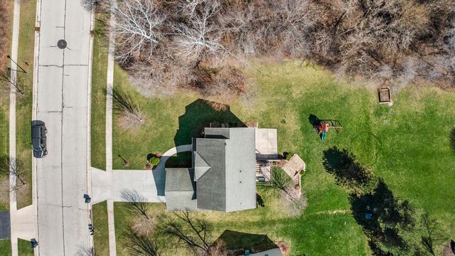 503 Brockway DRIVE, Mukwonago, WI 53149