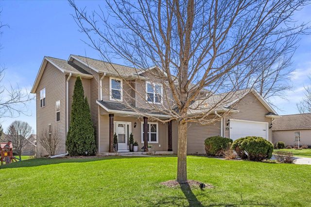 503 Brockway DRIVE, Mukwonago, WI 53149