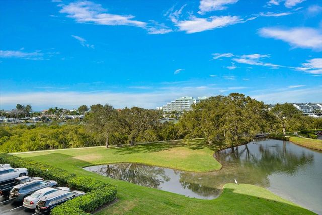 11590 SHIPWATCH DRIVE 447, Largo, FL 33774