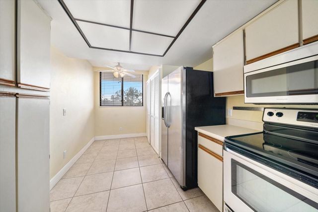 11590 SHIPWATCH DRIVE 447, Largo, FL 33774