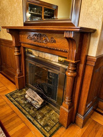 54 Tonawanda St, Boston, MA 02124
