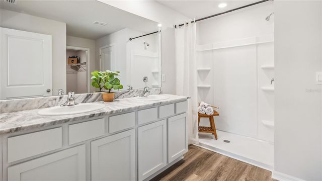18321 FATTORIA TERRACE, Lakewood Ranch, FL 34211