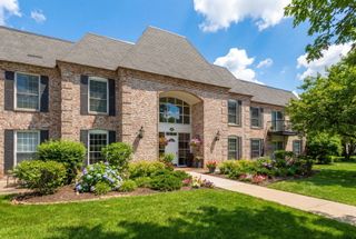 140 Carriage Way Drive C218, Burr Ridge, IL 60527