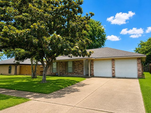 10311 Mountain Park Drive, Houston, TX 77086