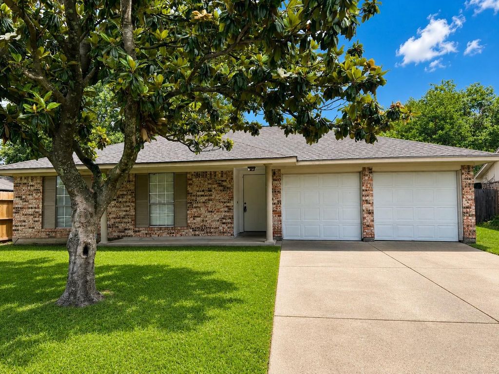 10311 Mountain Park Drive, Houston, TX 77086
