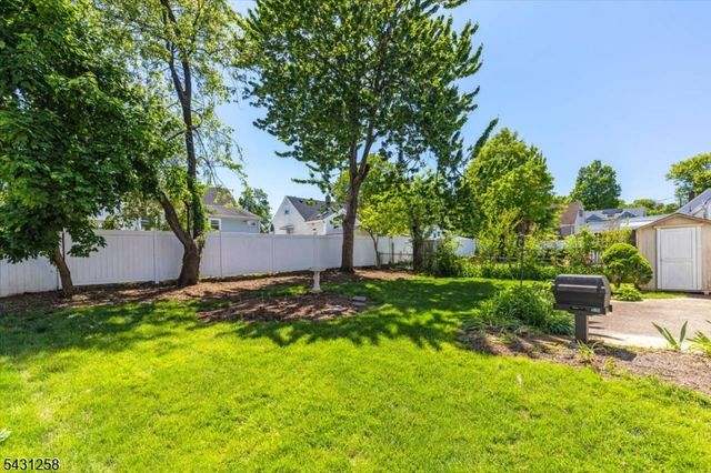 23 Riverdale Ave, Belleville Twp., NJ 07109