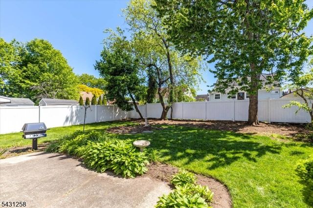 23 Riverdale Ave, Belleville Twp., NJ 07109