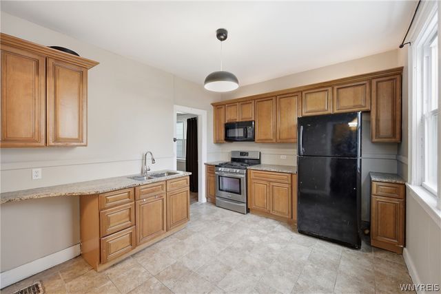 86 Garner Avenue, Buffalo, NY 14213