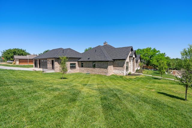 24 SOUTHRIDGE Drive, Canyon, TX 79015