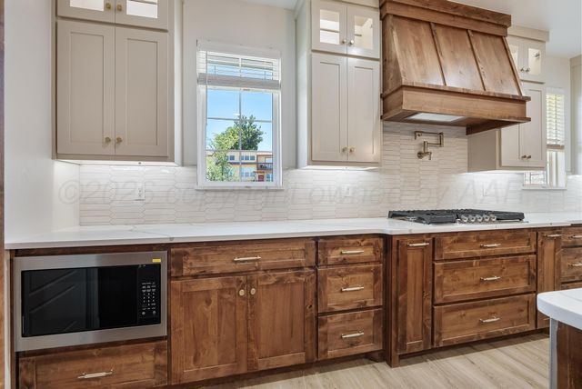 24 SOUTHRIDGE Drive, Canyon, TX 79015
