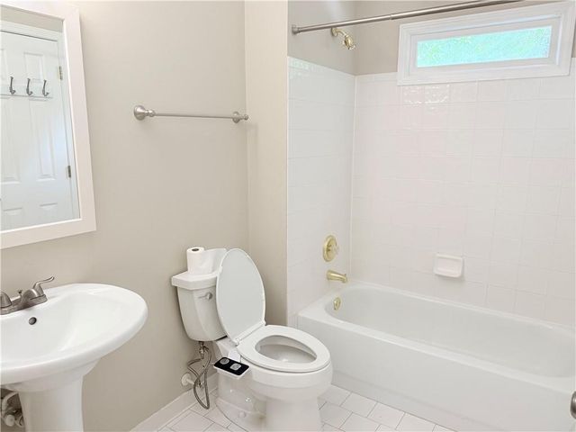 4041 Vinings Mill Court SE, Smyrna, GA 30080