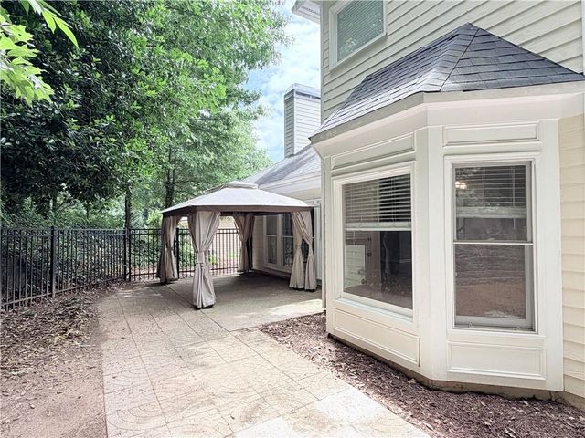 4041 Vinings Mill Court SE, Smyrna, GA 30080
