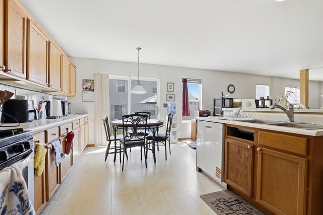 1475 Windflower Court, Romeoville, IL 60446