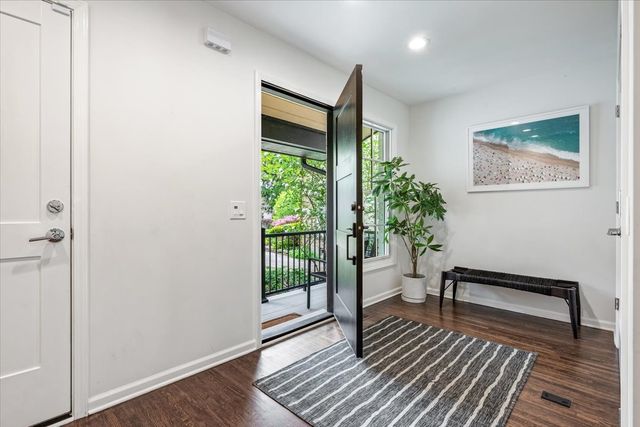 881 Marion Avenue, Highland Park, IL 60035