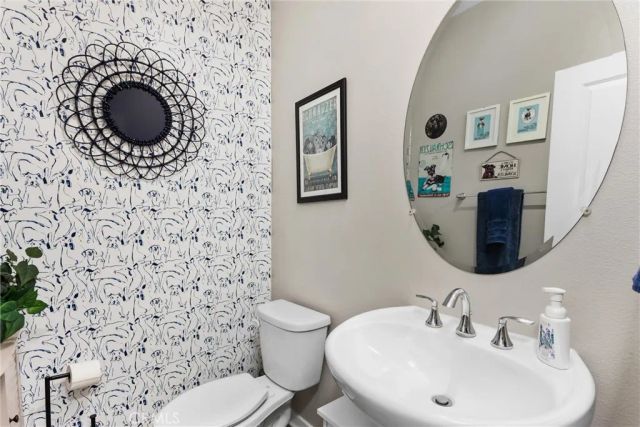 30901 Foxhollow, Winchester, CA 92596