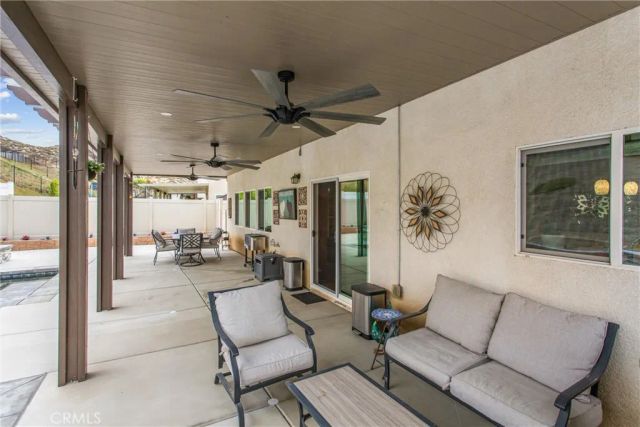 30901 Foxhollow, Winchester, CA 92596