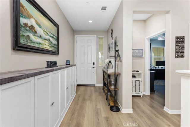 30901 Foxhollow, Winchester, CA 92596