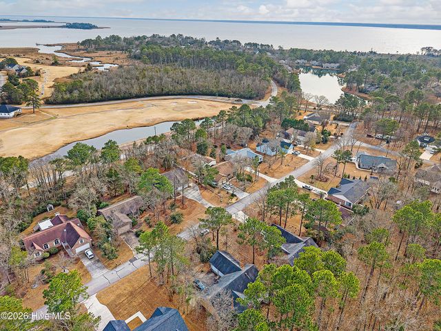 6318 Albatross Drive, New Bern, NC 28560