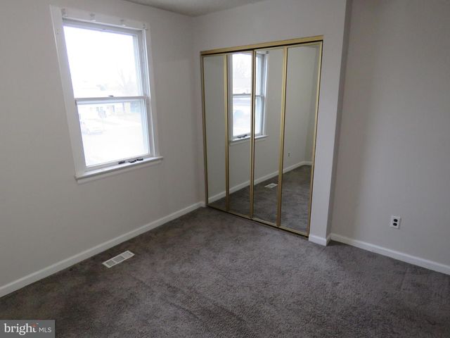 6240 PATRICK HENRY CT, Bensalem, PA 19020