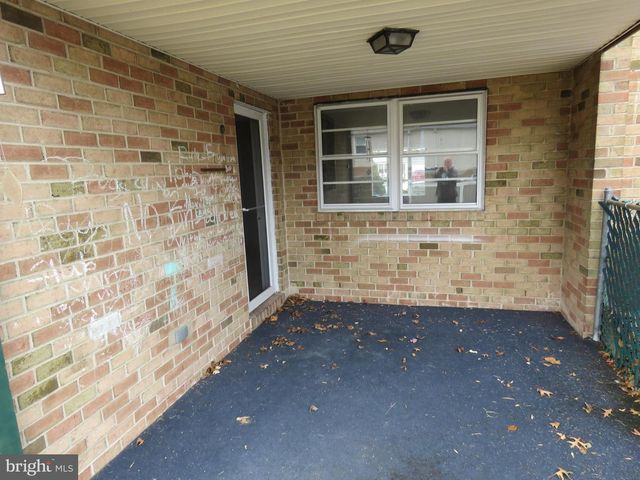 6240 PATRICK HENRY CT, Bensalem, PA 19020