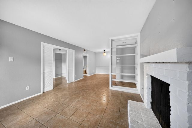 2100 Wilcrest Drive 140, Houston, TX 77042